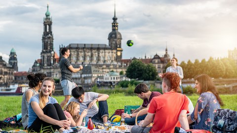 Titelbild SummerSchool 2024